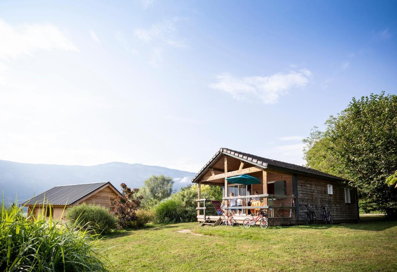 Huttopia Lac D'Aiguebelette Saint-Alban-de-Montbel Екстер'єр фото